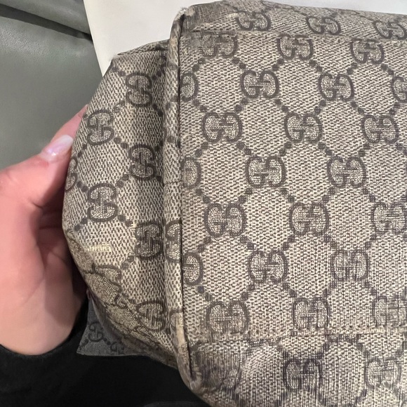 Gucci GG plus diaper bag with changing mat - Picture 6 of 11